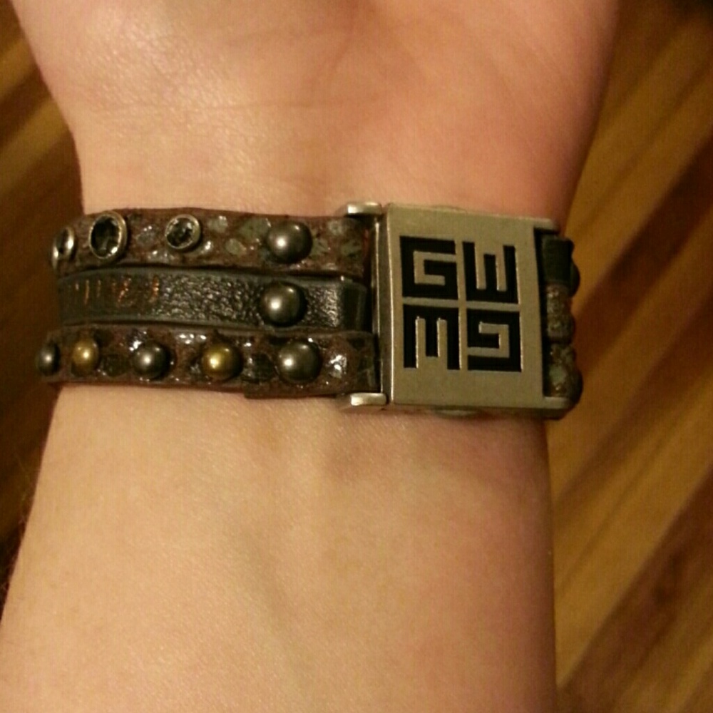 Good works bracelet